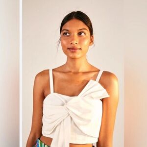 NWT Farm Rio Front Bow Crop Top Off-white